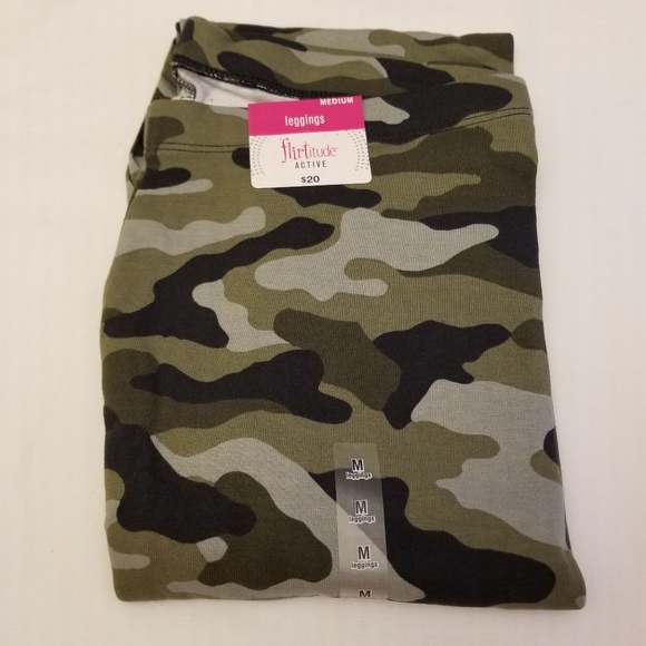 NWT camo leggings - Picture 3 of 4